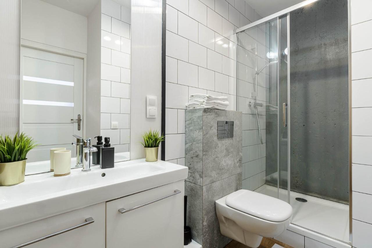 Stylish Apartment In The City Center Of Warsaw Ngoại thất bức ảnh